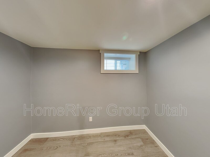 Apply Today! 1992 E Sunnyside Ave Salt Lake City, UT 84108 property image