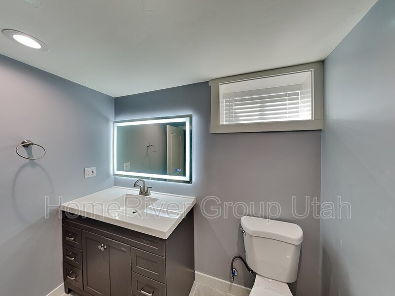 Apply Today! 1992 E Sunnyside Ave Salt Lake City, UT 84108 property image