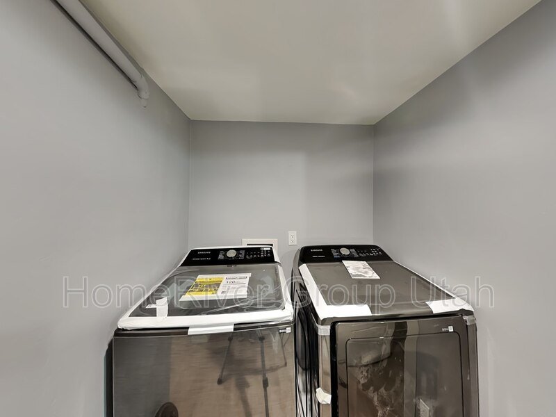 Apply Today! 1992 E Sunnyside Ave Salt Lake City, UT 84108 property image