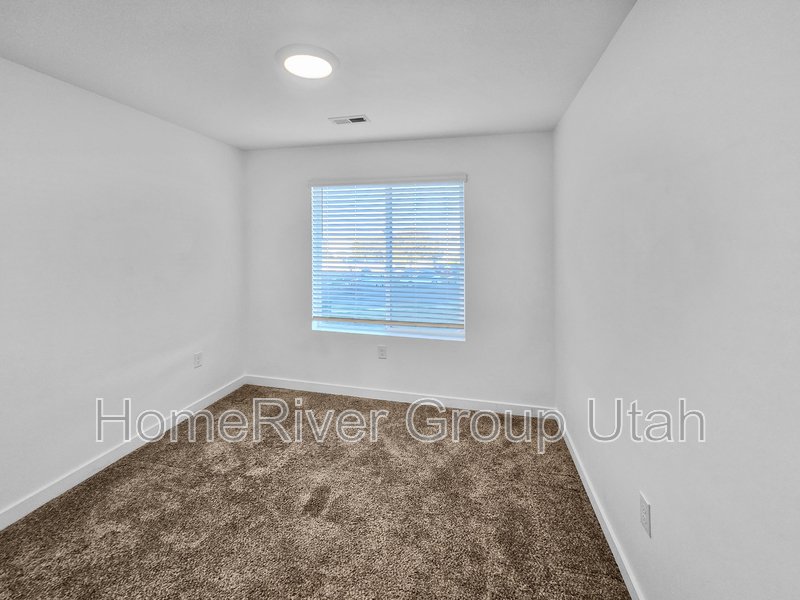 Apply Now!! 620 HAL ST, STANSBURY PARK UT 84074 property image