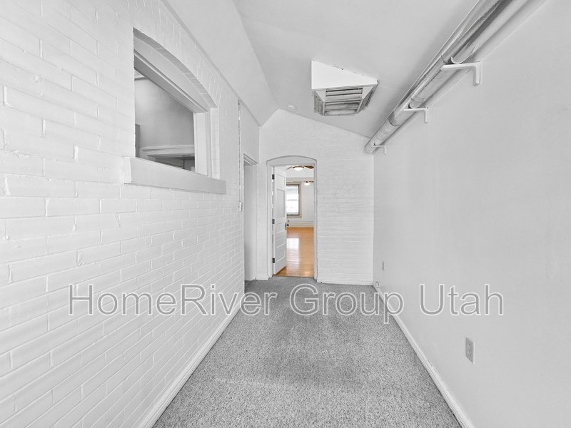 Apply today! 52 E 200 N Apt 1 Salt Lake City, UT 84103 property image