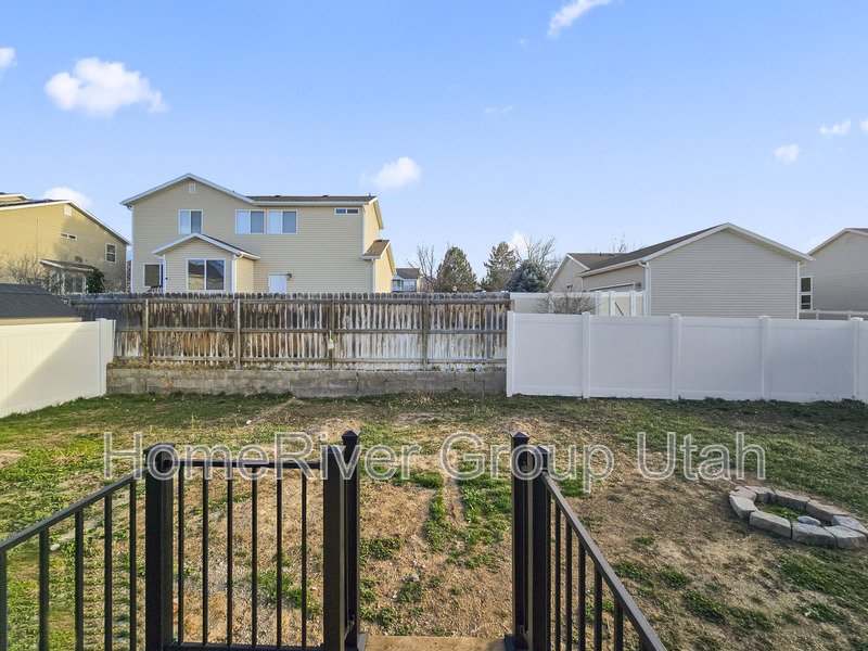 Apply today! 175 W 1530 N Tooele, UT 84074 property image