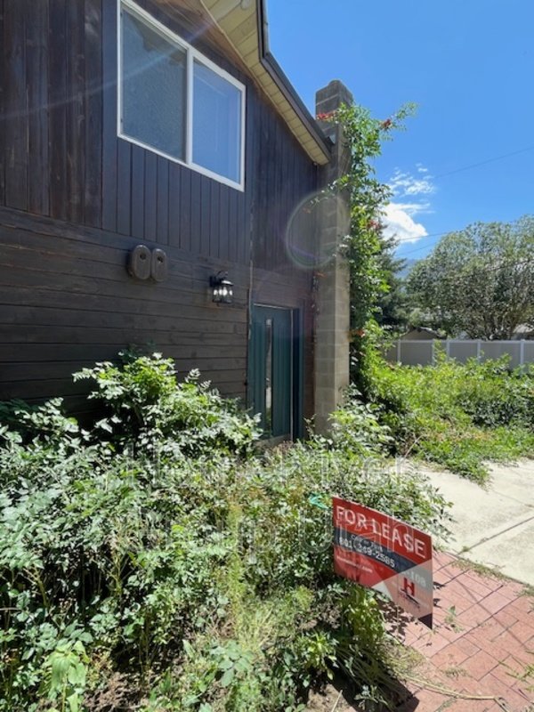 Apply today! 3240 E McNeill Cir, Cottonwood Heights, UT 84093 property image