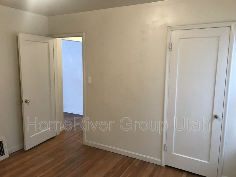 Apply today! 854 S 2000 E Apt A Salt Lake City UT 84108 property image