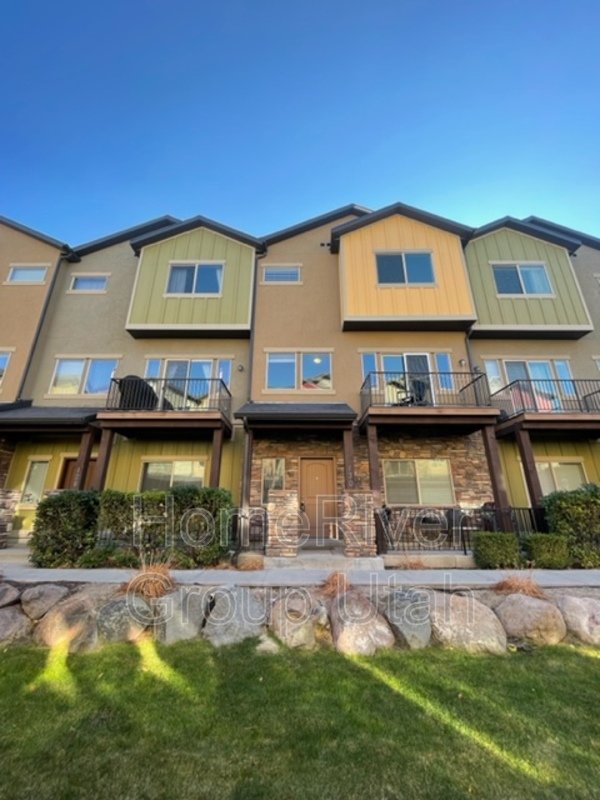Unique South Salt Lake Townhome with Private Studio &amp;amp;amp;amp;amp;amp;amp;amp;amp;amp;amp property image