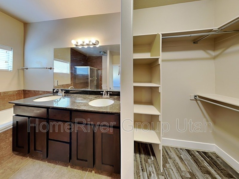 Unique South Salt Lake Townhome with Private Studio &amp;amp;amp;amp;amp;amp;amp;amp;amp;amp;amp property image