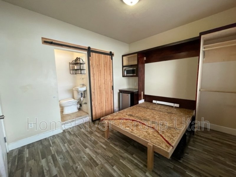 Unique South Salt Lake Townhome with Private Studio &amp;amp;amp;amp;amp;amp;amp;amp;amp;amp;amp property image