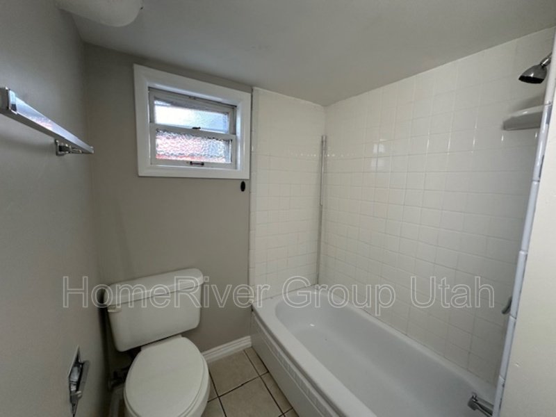 Spacious 3-Bedroom Basement Apartment Near Sugar House property image