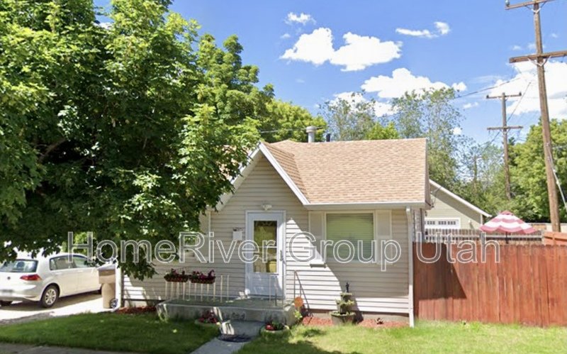 Charming 2-Bedroom Home Just One Block from Liberty Park! property image