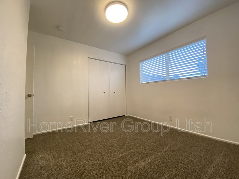 Completely renovated town home!! property image