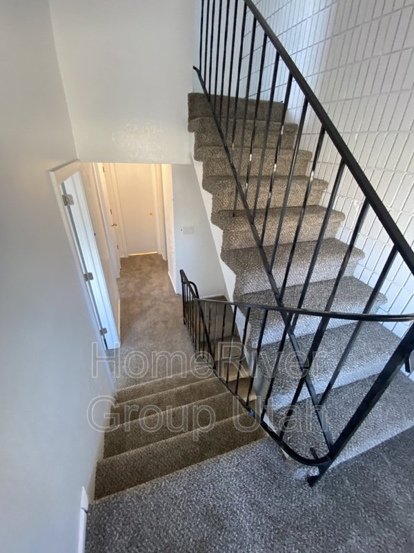 Completely renovated town home!! property image