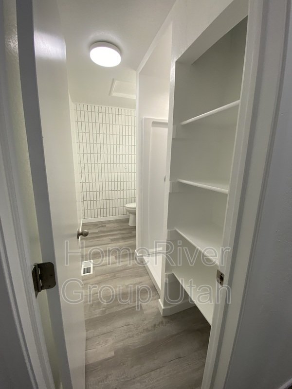 Completely renovated town home!! property image