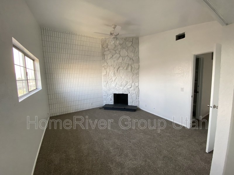 Completely renovated town home!! property image