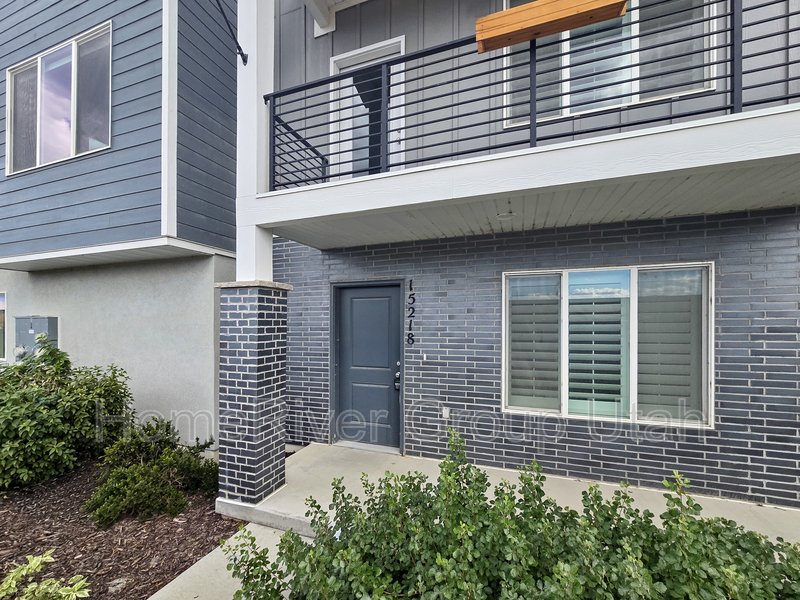 15218 S Wild Horse Way property image