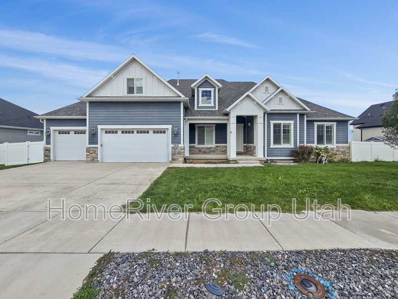 Lake Utah | 5 Beds | Pets Welcome property image