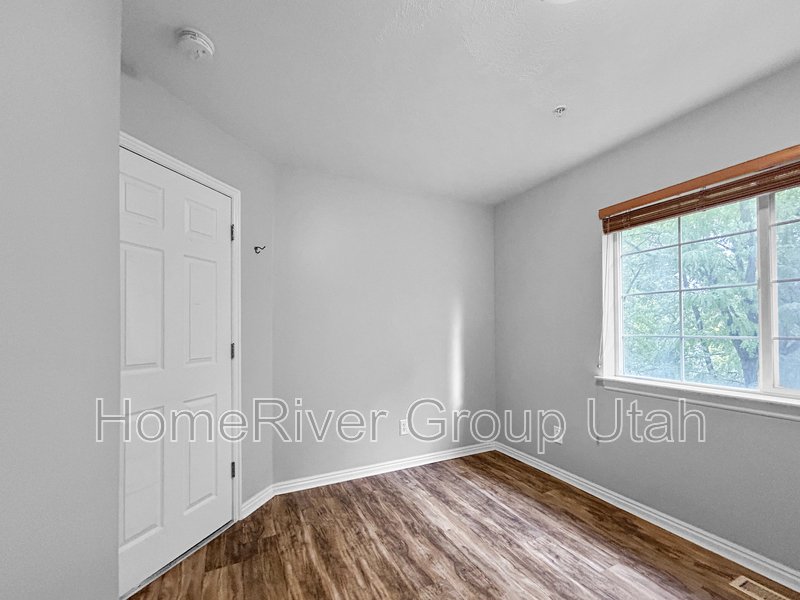 Charming 3-Bedroom Home in North Salt Lake with Spacious Fenced Yard property image