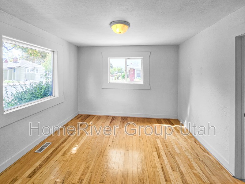 Charming 2-Bedroom Home Just One Block from Liberty Park! property image