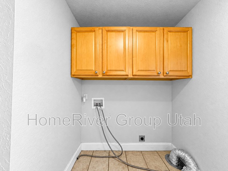Charming 2-Bedroom Home Just One Block from Liberty Park! property image