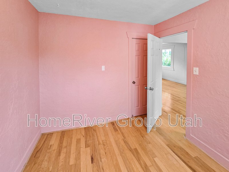 Charming 2-Bedroom Home Just One Block from Liberty Park! property image