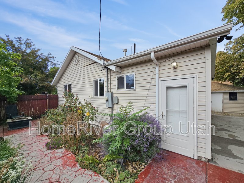 Charming 2-Bedroom Home Just One Block from Liberty Park! property image