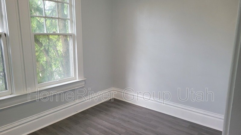 Fantastic, completely remodeled 1 bedroom apartment! property image