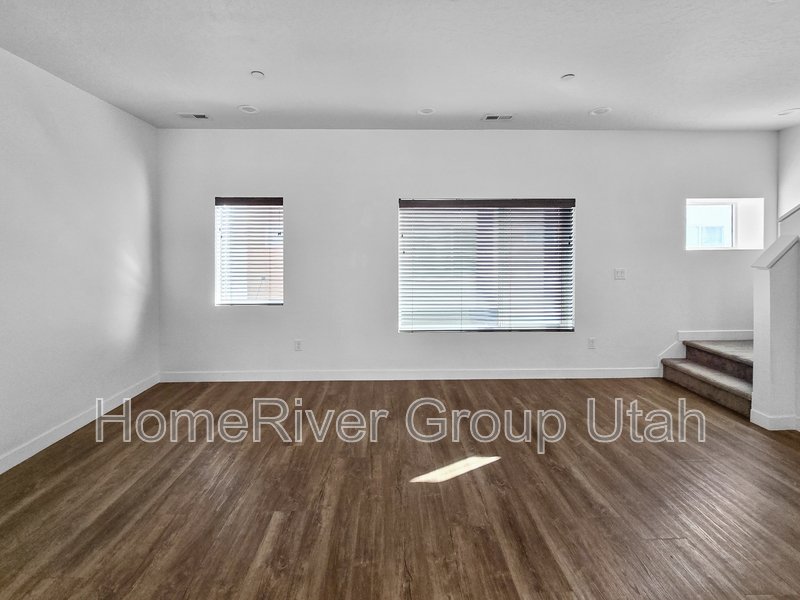 Apply today! 1660 Major Street, Unit 28 property image