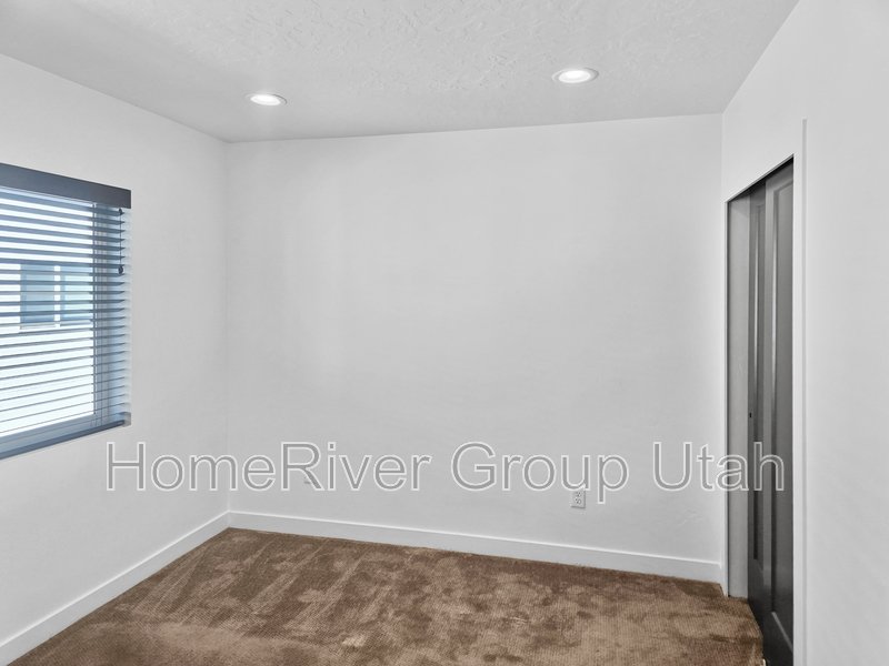 Apply today! 1660 Major Street, Unit 28 property image