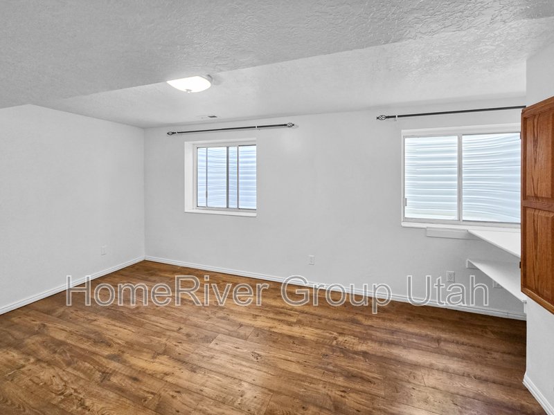4785 S Bayport Way property image