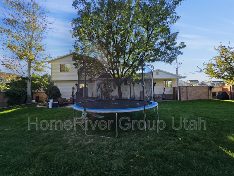 4785 S Bayport Way property image