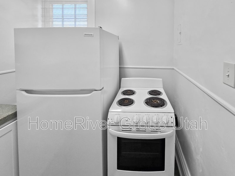 APPLY TODAY! 1277 E 100 S #6 property image